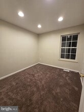 6 Meadow Rue Ln in Sicklerville, NJ - Building Photo - Building Photo