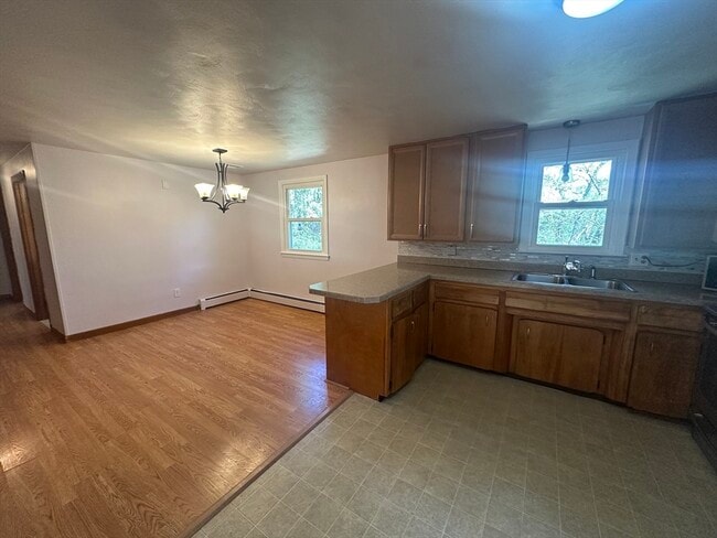 242-244-244 Highland St in Northbridge, MA - Building Photo - Building Photo