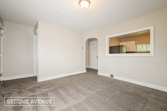 1228 Eckert Rd in Monaca, PA - Building Photo - Building Photo