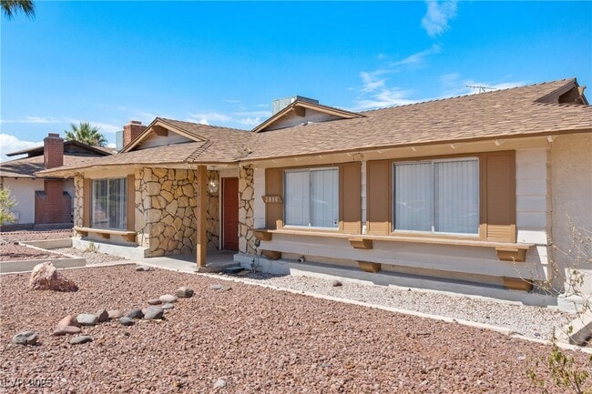 2896 Klinger Cir in Las Vegas, NV - Building Photo - Building Photo