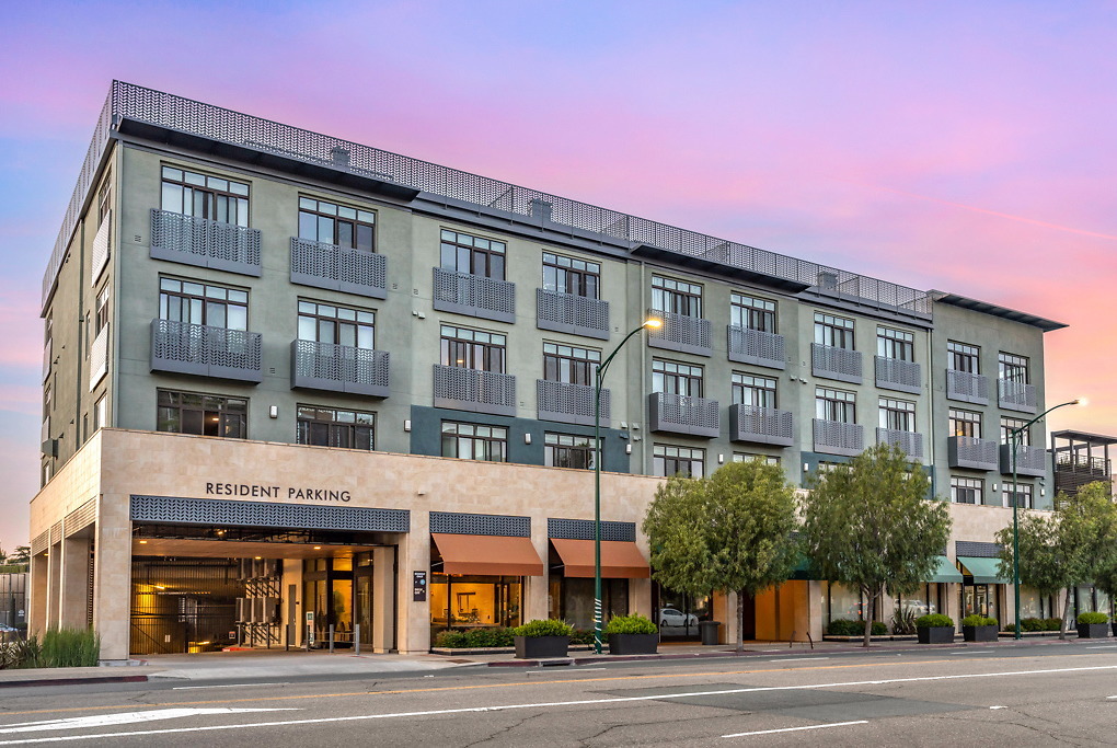 Agora at South Main in Walnut Creek, CA - Foto de edificio