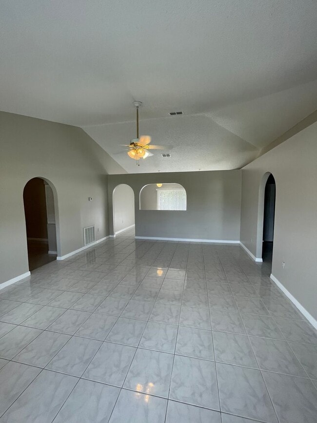 1470 Tune Ave in Deltona, FL - Building Photo - Building Photo