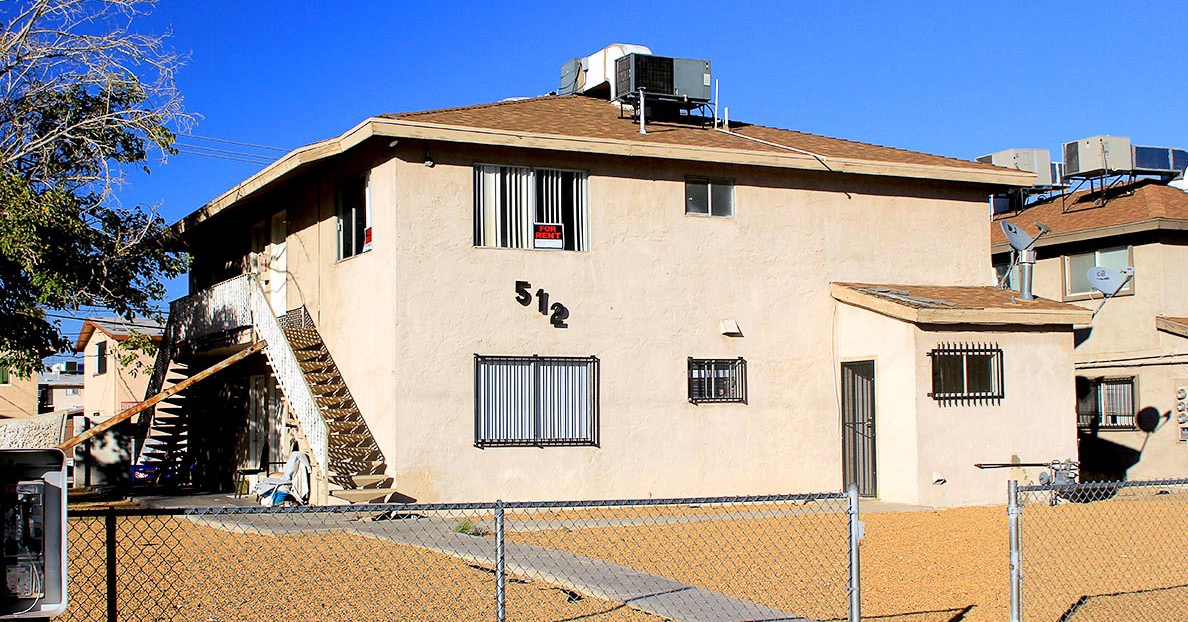 512 Albert Ave in Las Vegas, NV - Building Photo