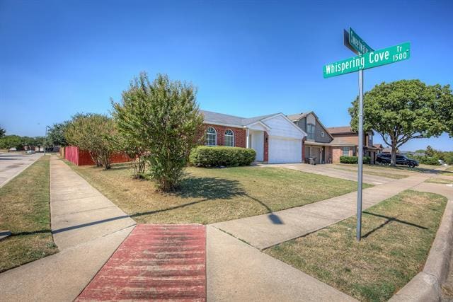 8132 Sweetwater Ln in Fort Worth, TX - Building Photo - Building Photo
