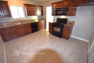 743 Vía Felipe in Corona, CA - Building Photo - Building Photo