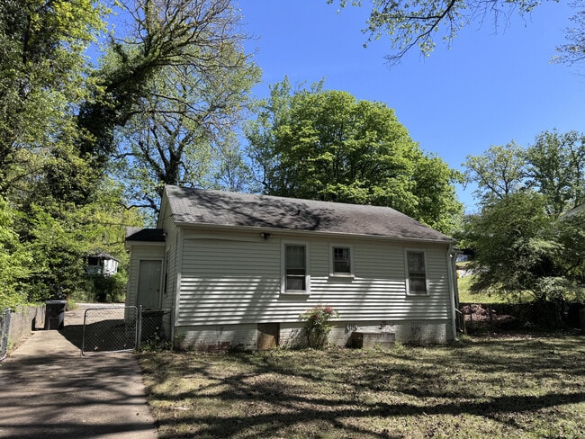 6 Orlando Ave in Greenville, SC - Building Photo - Building Photo