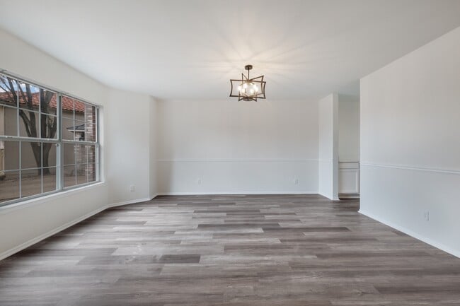 7411 Tom Kite Ct in San Antonio, TX - Building Photo - Building Photo