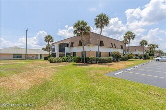 2700 N Hwy A1A in Indialantic, FL - Building Photo - Building Photo