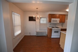 1328 Rte 9W in Marlboro, NY - Building Photo - Building Photo