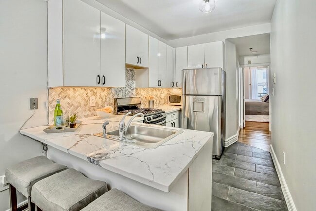 property at 320 Madison St