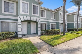 1747 Fluorshire Dr in Brandon, FL - Building Photo - Building Photo
