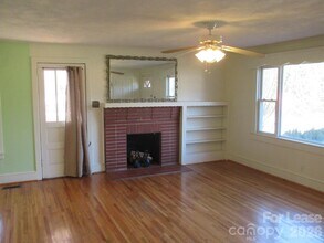 1073 North Carolina Hwy 150 in Lincolnton, NC - Building Photo - Building Photo