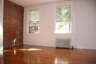 17 Follen St in Boston, MA - Foto de edificio - Building Photo