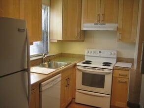 440 S State St, Unit F6, Unit D2 in Newtown, PA - Building Photo - Building Photo