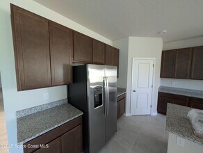 2484 Landing Dr in Titusville, FL - Building Photo - Building Photo