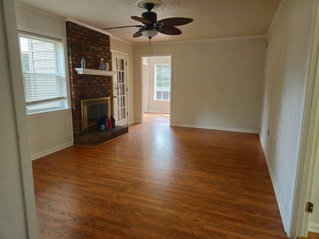 property at 3124 George Cove
