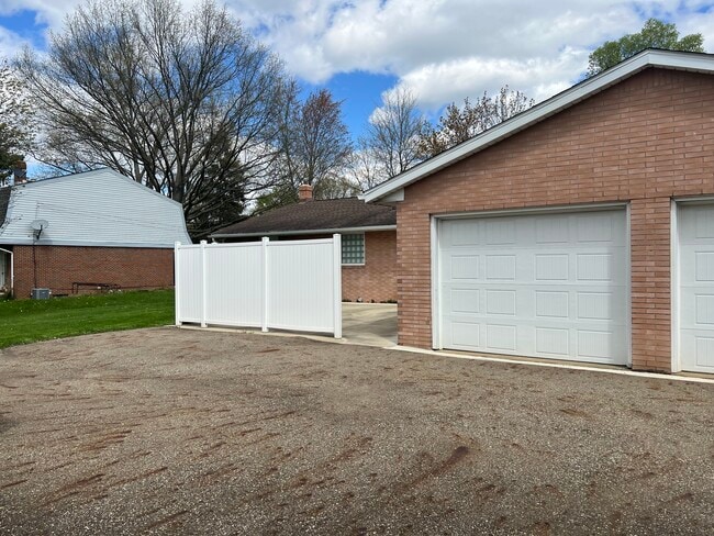 6519 Lake O Springs Ave NW, Unit 6519 Lake O Springs
