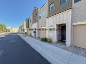 2269 W Echo Ln in Phoenix, AZ - Building Photo