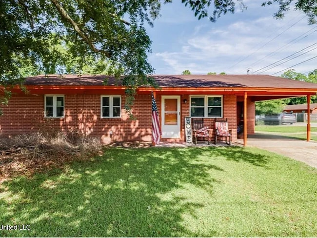 property at 4106 2nd St