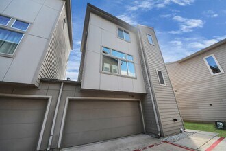 5319 Avenue J in Houston, TX - Building Photo - Building Photo
