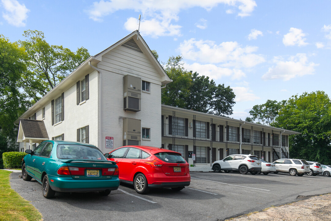 Cliff Place in Birmingham, AL - Building Photo