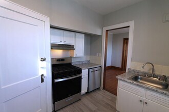 4517 S 15th St in Omaha, NE - Building Photo - Building Photo