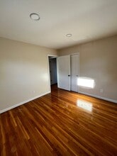 0-02 2 St, Unit 2 in Staten Island, NY - Building Photo - Building Photo