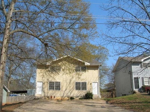 205 Maret St in Hartwell, GA - Building Photo - Building Photo