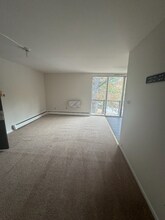 100 E Glenolden Ave in Glenolden, PA - Building Photo - Building Photo