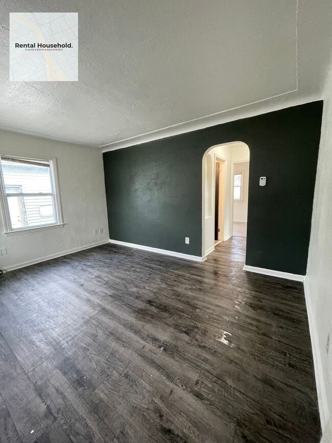 14656 Roselawn St in Detroit, MI - Building Photo - Building Photo