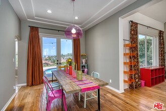 3458 Malaga Ct in Calabasas, CA - Building Photo - Building Photo