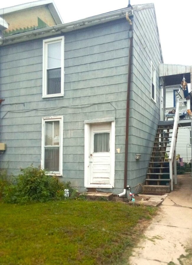 5-7 W North St in Waynesboro, PA - Building Photo - Building Photo