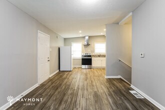 2210 Abner Pl NW in Atlanta, GA - Foto de edificio - Building Photo