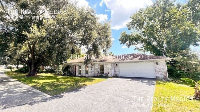 property at 387 Alexander Ave