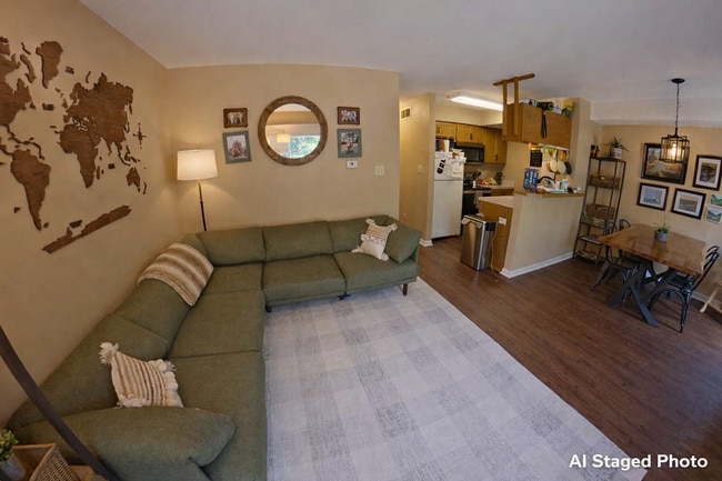 1947 Crescent Dr in Manhattan, KS - Building Photo - Building Photo