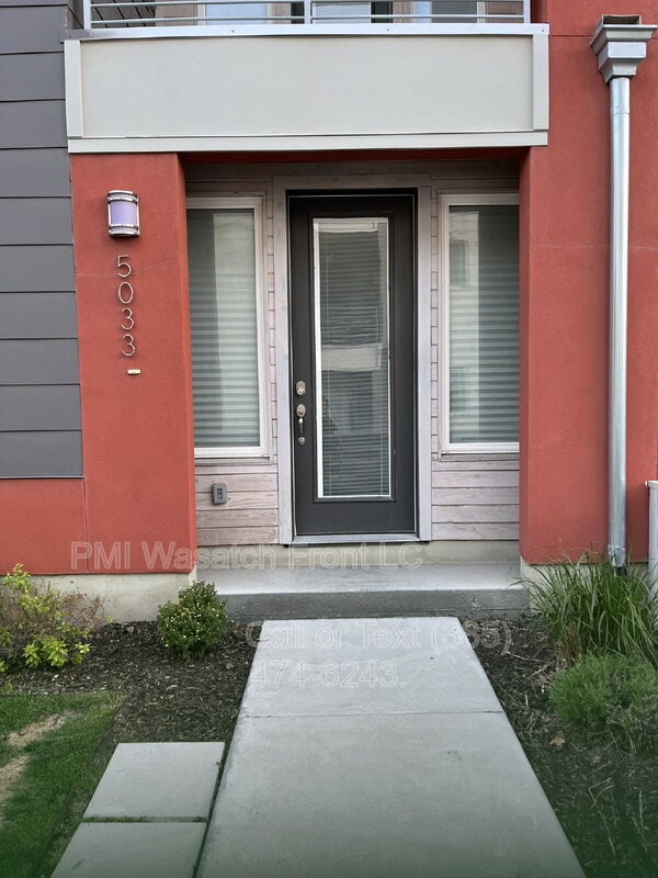 property at 5033 W Daybreak Pkwy