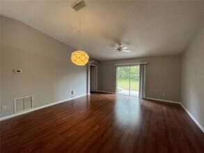 11185 Cypress Leaf Dr in Orlando, FL - Building Photo - Building Photo
