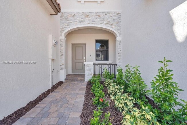 11926 SW 247th Ter in Homestead, FL - Building Photo - Building Photo