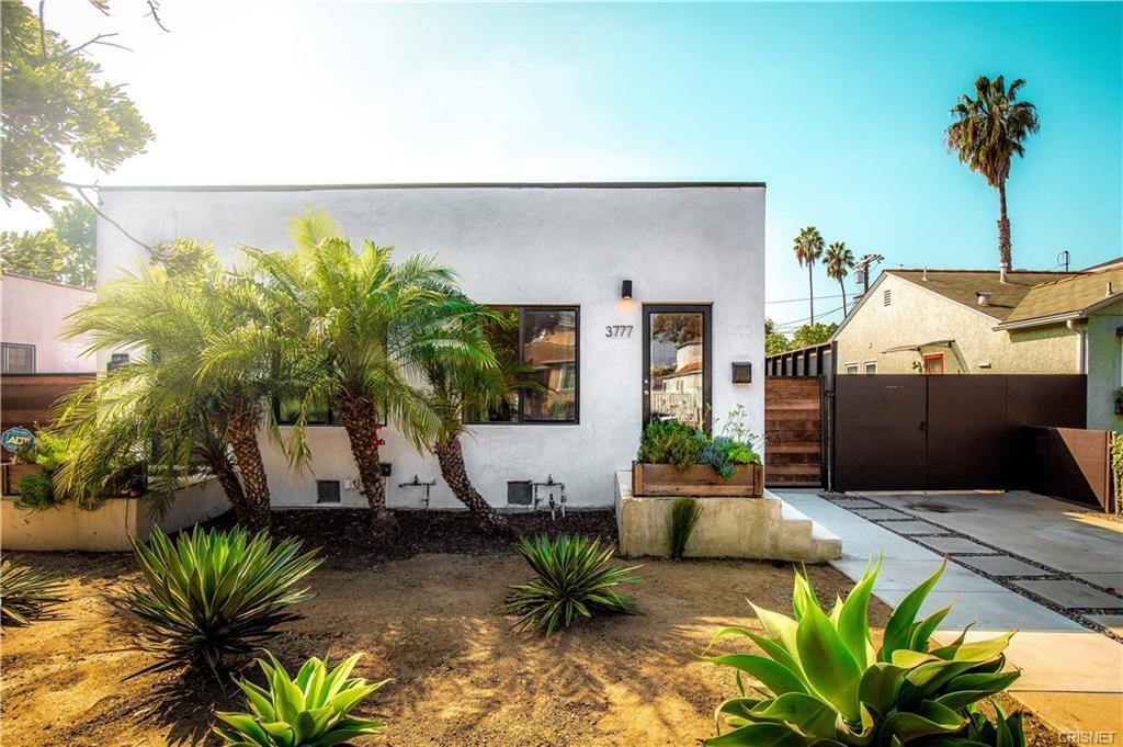 3777 Rosewood Ave in Los Angeles, CA - Building Photo