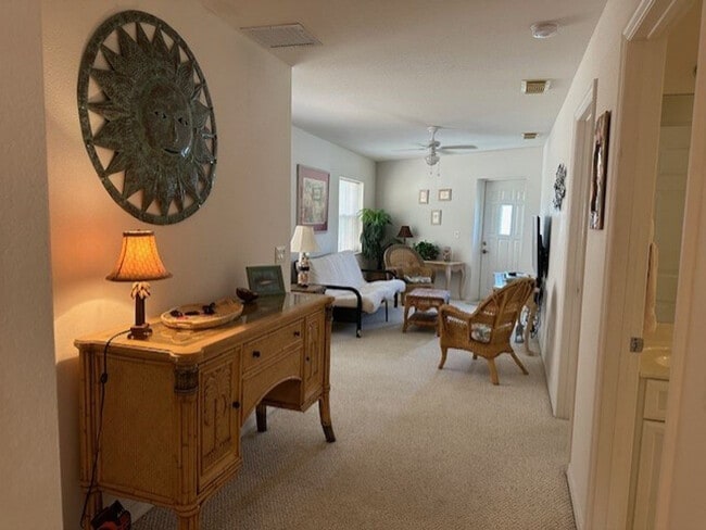 432 Nettles Blvd, Unit SI ID1537485P