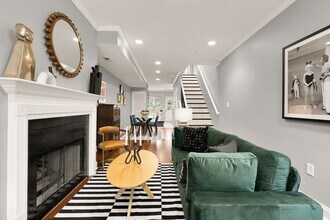 447 M St NW in Washington, DC - Building Photo - Building Photo