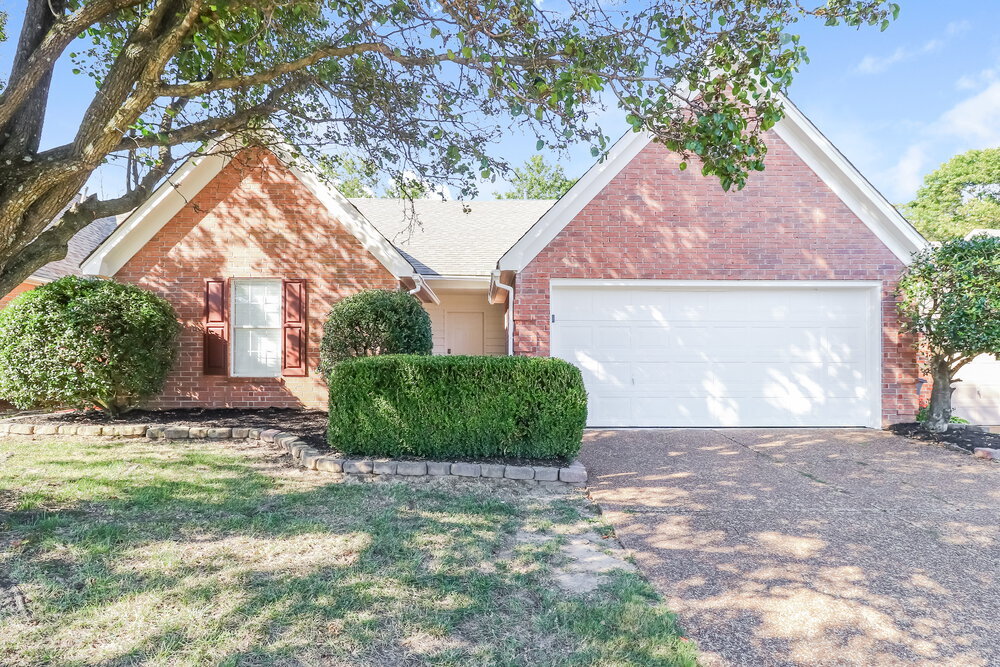 9598 Daly Dr in Lakeland, TN - Building Photo