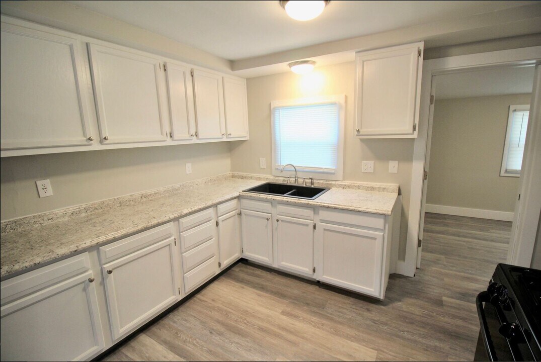 139 Dunkirk St SE in Grand Rapids, MI - Building Photo