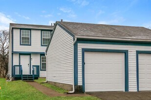 2405 Edmonton Rd in Columbus, OH - Building Photo