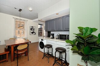 708 9th Ave in New York, NY - Building Photo - Building Photo