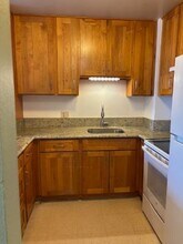 1255 Nuuanu Ave in Honolulu, HI - Building Photo - Building Photo