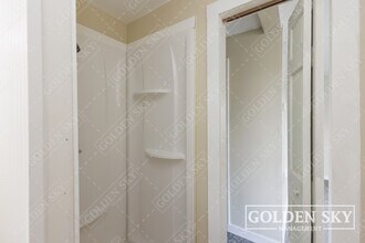 802 E 25th St in Muncie, IN - Foto de edificio - Building Photo