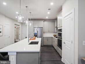 106 St Ives Pl in Oxon Hill, MD - Building Photo - Building Photo