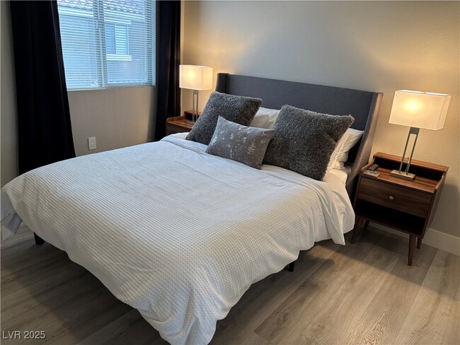 property at 2784 Fountain Ridge Ln