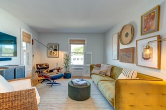 2057 Middle St, Unit AR-4B240 in Sullivans Island, SC - Building Photo - Building Photo